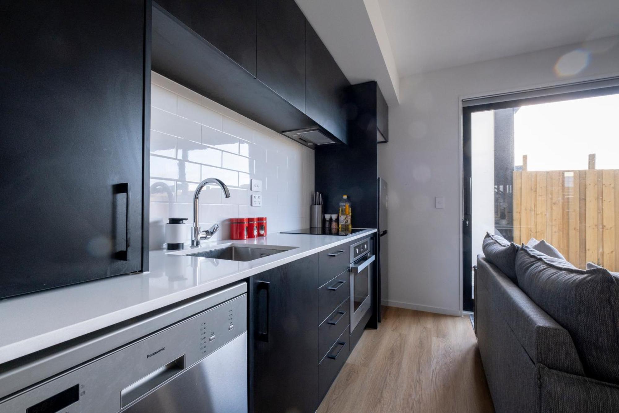 Luxury 2 Bed Townhome In Cbd Christchurch Exterior photo